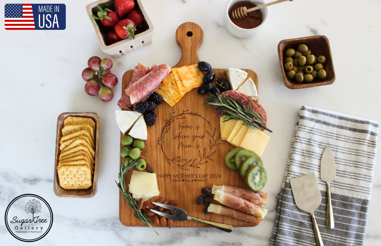 Personalized -Cutting Board | Grandma's House Design