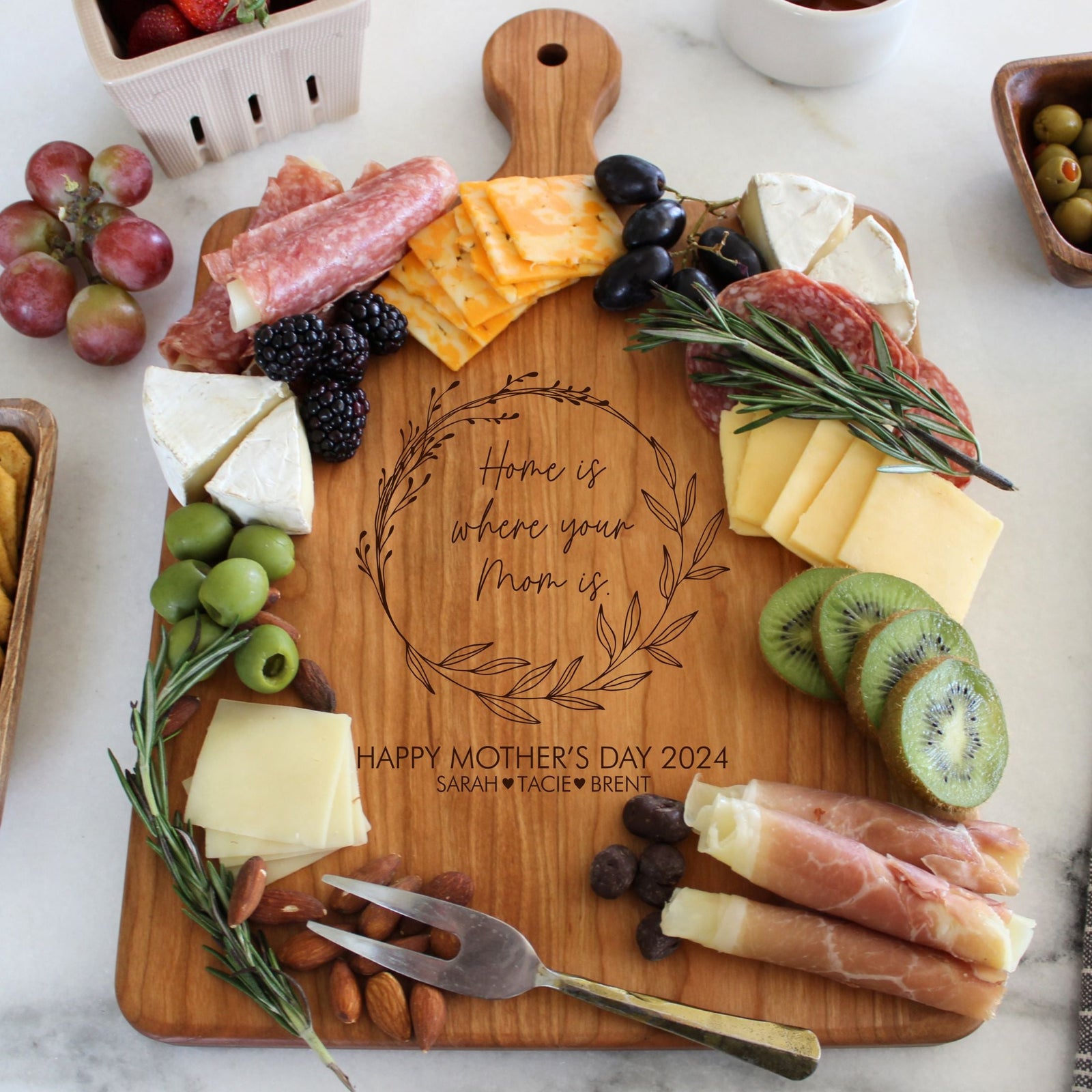 Personalized Mothers Day Cutting Board