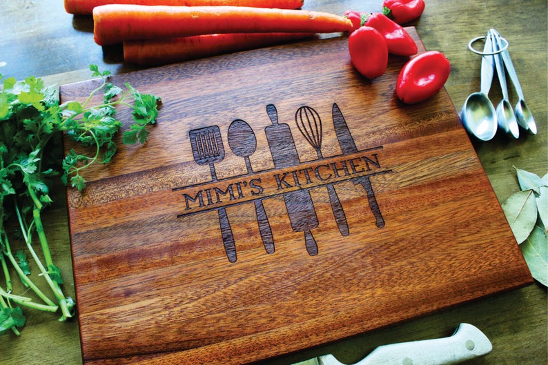 Personalized Cutting Board Mothers Day or Christmas Gift for Mom