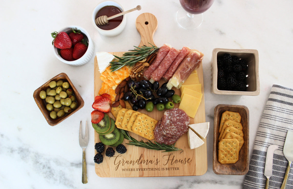 Personalized -Cutting Board | Grandma's House Design
