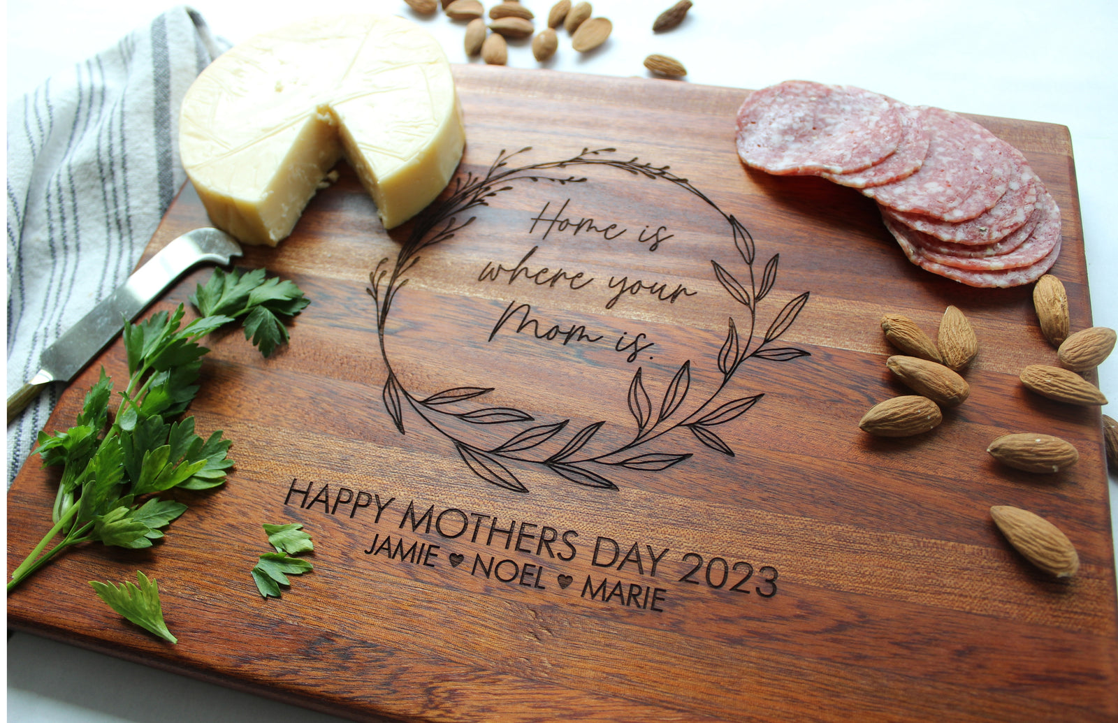 Cutting Board | Home Mom Design