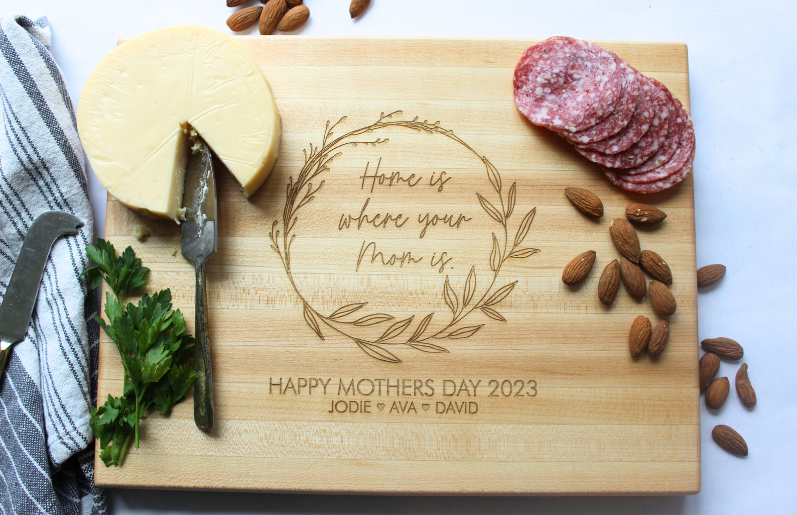 Cutting Board | Home Mom Design