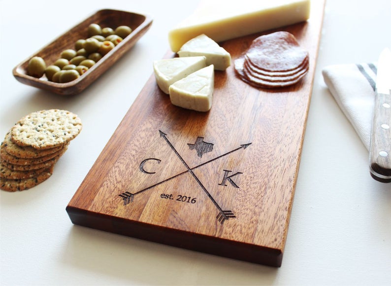 Form & Refine - Cross Cutting board