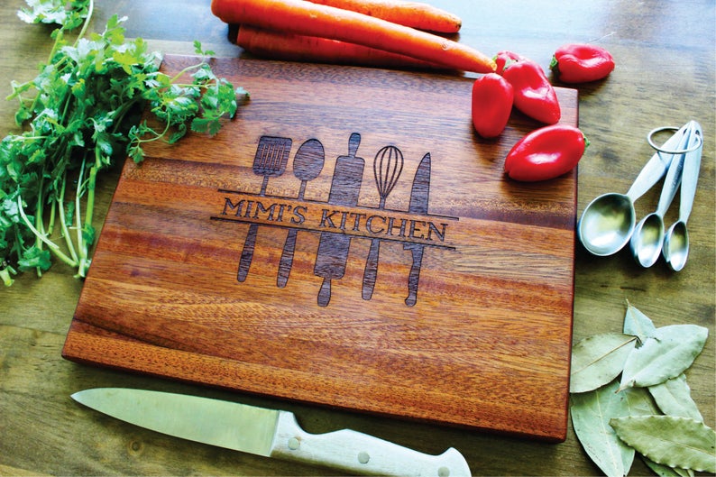 Personalized Cutting Board Mothers Day or Christmas Gift for Mom